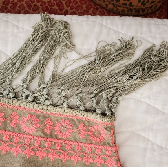 NWOT Freeway Embroidered Linen Tunic with Fringe Sleeves - Picture 4 of 5